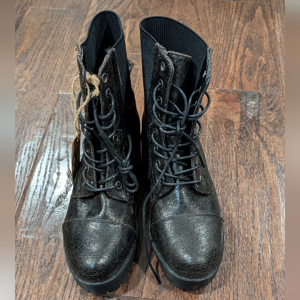 NWT Seven7 Jadon Combat Boots Textured Black Shiny - Picture 3 of 9